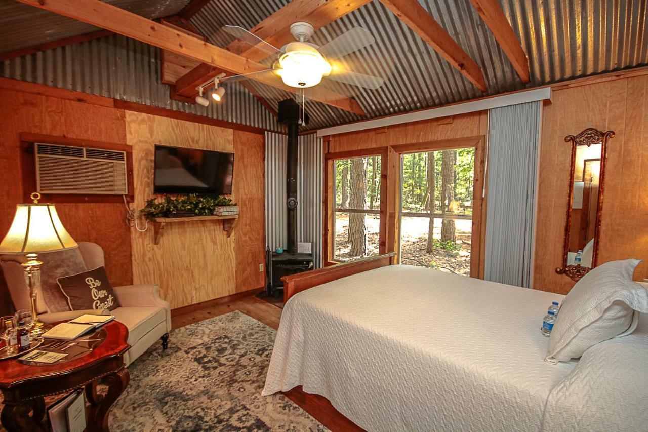 Happy Pine Cone Villa Tyler Buitenkant foto